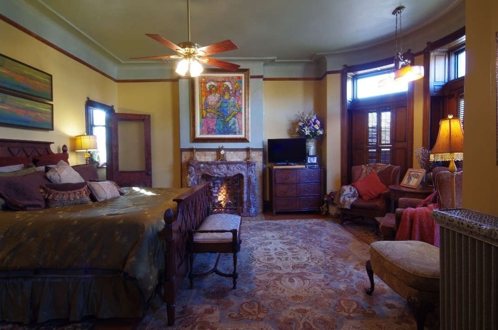 Welcome Inn Manor Чикаго Экстерьер фото